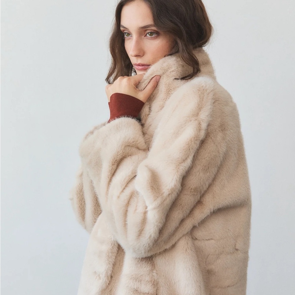 Deluc Knox Jacket- Faux Fur- Size Small NWT - Picture 4 of 7